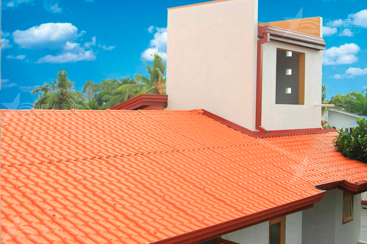 南方雨水多適合鋪蓋合成樹脂瓦嗎？樹脂瓦蓋在多雨水地區(qū)的好處？