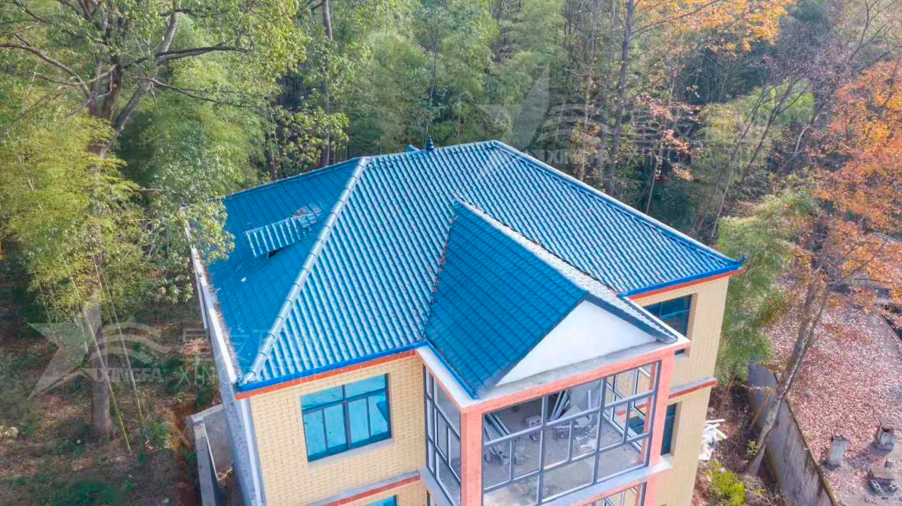 農(nóng)村老舊房屋改造翻新，眾人都首選合成樹脂瓦的真實原因？