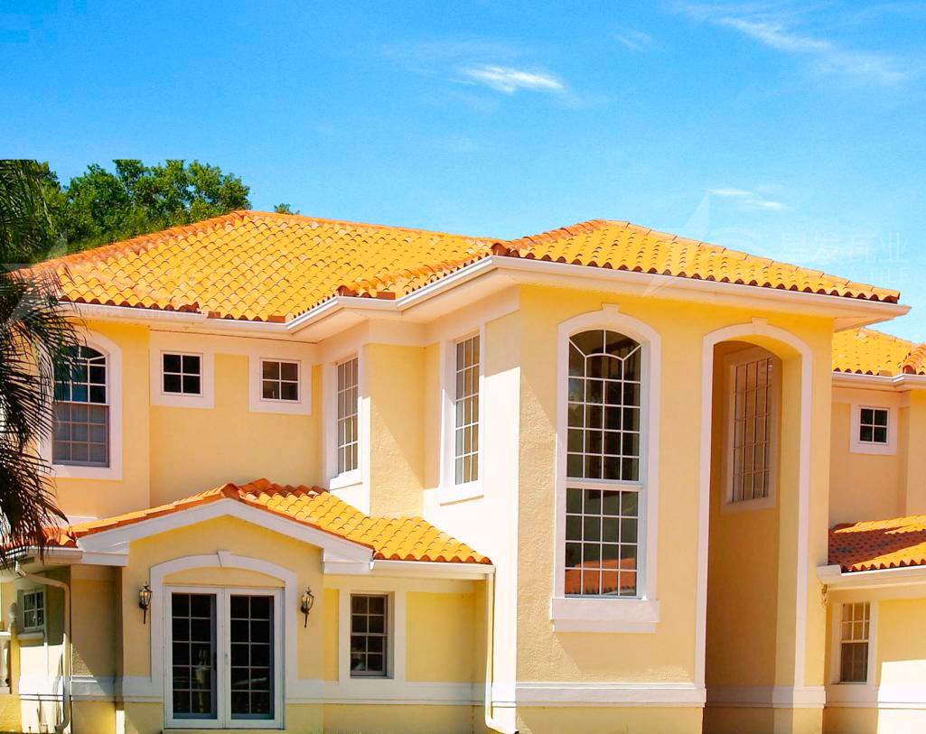 合成樹脂瓦在環(huán)保節(jié)能的時(shí)代，從繁華都市到靜謐鄉(xiāng)村展示建筑美。