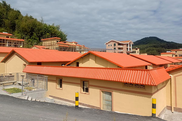 樹(shù)脂瓦的壽命，質(zhì)量與維護(hù)的秘密